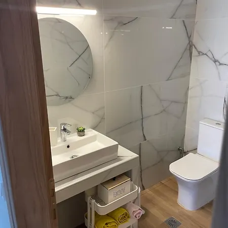 Apartment Re-treat